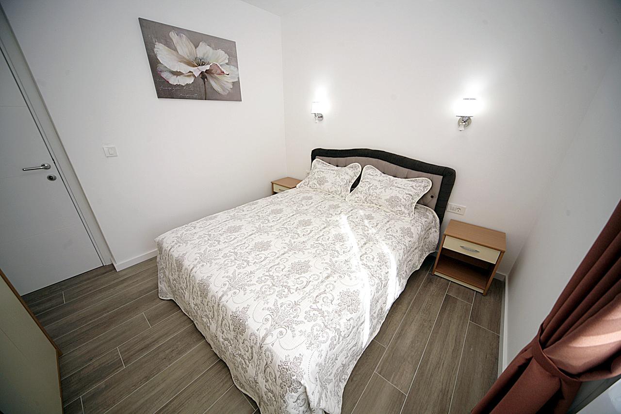 Sea Star Apartment โดบราวอดา ภายนอก รูปภาพ