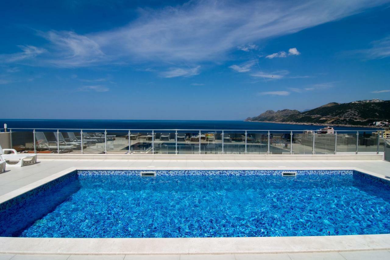 Sea Star Apartment โดบราวอดา ภายนอก รูปภาพ
